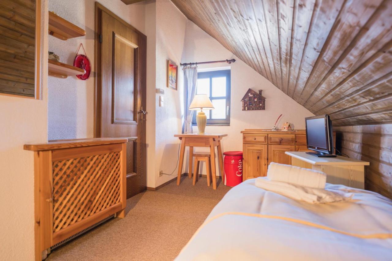 Ferienhaus Knusperhäuschen Ober St Veit By Ichbucheat *